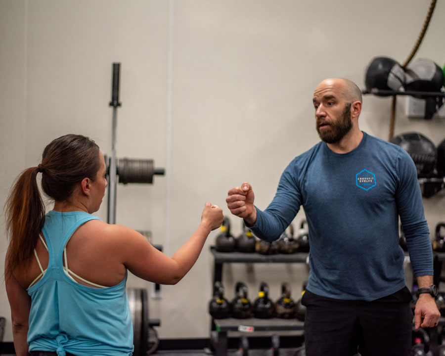 Maiki Vlahinos Coach At Gym Near I-25